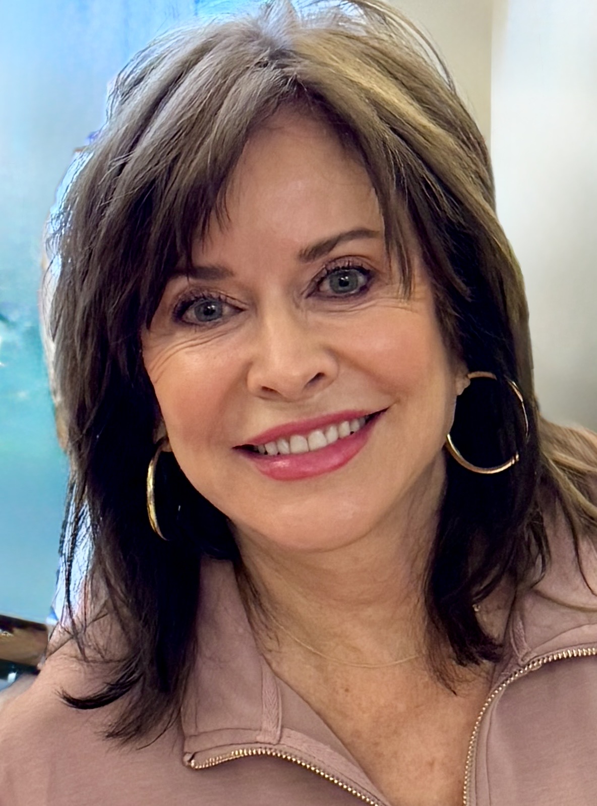 Mary O'Neal, Louisiana encaustic and mixed media artist